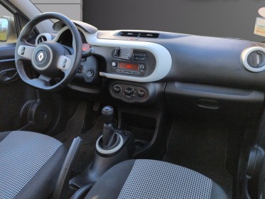 Renault twingo iii sce 65 life faible kilométrage garantie 12 mois occasion simplicicar saint-omer simplicicar simplicibike...
