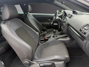 Volkswagen scirocco 2.0 tsi 180 série limitée sport edition garantie 12 mois occasion simplicicar toulon est simplicicar...