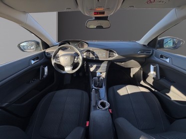 Peugeot 308 1.2 puretech 130ch ss bvm6 sensation occasion avignon (84) simplicicar simplicibike france