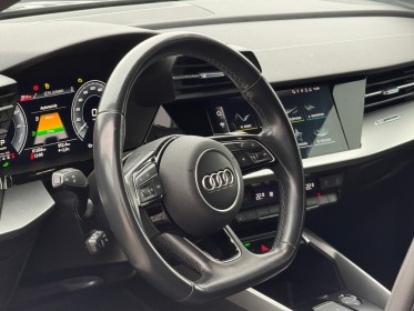 Audi a3 sportback 40 tfsie 204 s tronic 6 s line sièges baquets carplay park assist garantie 12 mois occasion simplicicar...