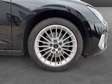 Audi a3 sportback 40 tfsie 204 s tronic 6 s line sièges baquets carplay park assist garantie 12 mois occasion simplicicar...