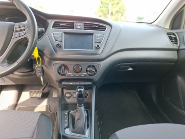 Hyundai i20 1.0 t-gdi 100 dct-7 intuitive grarantie 12 mois occasion simplicicar villepinte simplicicar simplicibike france