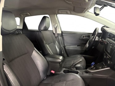 Toyota auris hybride 136h dynamic occasion simplicicar st-maximin simplicicar simplicibike france