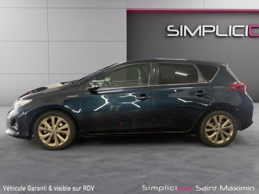 Toyota auris hybride 136h dynamic occasion simplicicar st-maximin simplicicar simplicibike france