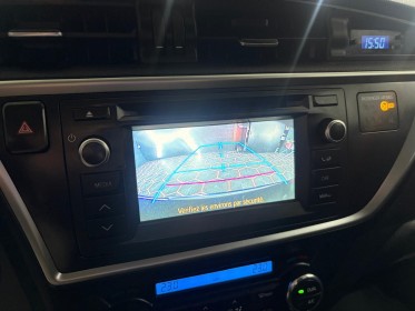 Toyota auris hybride 136h dynamic occasion simplicicar st-maximin simplicicar simplicibike france