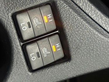 Toyota auris hybride 136h dynamic occasion simplicicar st-maximin simplicicar simplicibike france