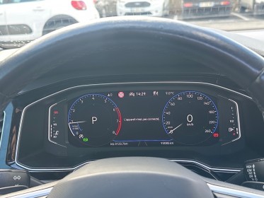 Volkswagen polo 1.0 tsi 110 ss dsg7 r-line - toit ouvrant - apple carplay - caméra - vidéo disponible occasion simplicicar...