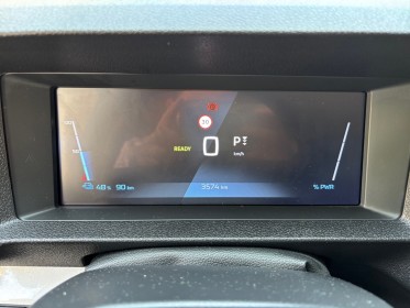 Peugeot  expert  peugeot expert /apple carplay / camera de recul 360 / bande de rechharge offerte / 8 ans de garantie......