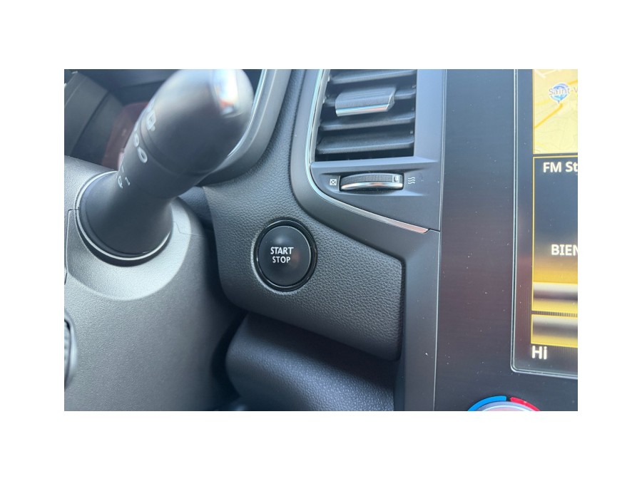 RENAULT d'occasion MEGANE 1.6 DCI 130 AKAJU de 2018 Marignane (13)﻿