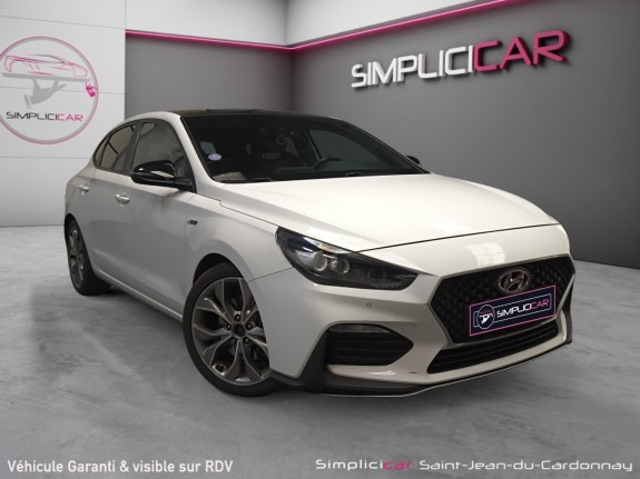 Hyundai i30 fastback 1.4 t-gdi 140 dct-7 n line carplay toit ouvrant caméra de recul entretien hyundai garantie 12 mois...