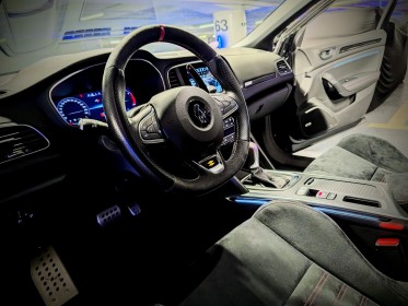 Renault megane iv berline tce 300 edc r.s. trophy  affichage tête haute / sièges chauffants / préparation clubsport ......