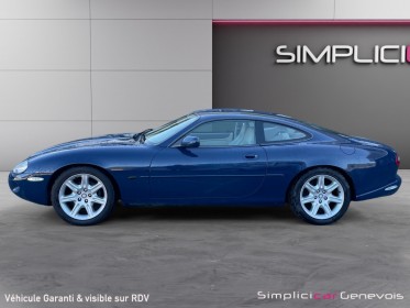 Jaguar xk8 4.0i v8 coupé française radio alpina cassettes cuir inserts bois occasion simplicicar genevois simplicicar...