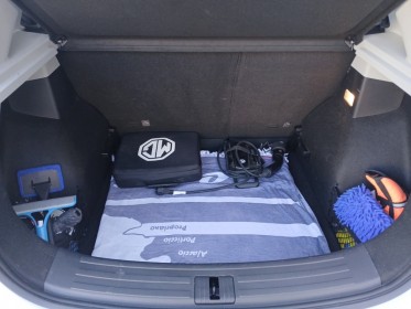 Mg zs zs ev autonomie etendue 70kwh - 115 kw 2wd luxury etat neuf garantie 12 mois occasion simplicicar la ciotat simplicicar...