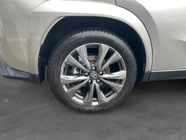 Lexus ux 300h 2wd f sport executive gps to sièges élec chauffants 360° garantie 36 mois occasion simplicicar genevois...