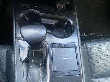 Lexus  ux 250h 2.0 vvt-ie  luxe pack entretien 2 ans inclus siège chauffant garantie 12 mois. occasion paris 17ème...