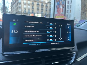 Peugeot 3008 130 cv allure camera de recul attelage virtual cockpit entretien peugeot garantie 12 mois occasion paris 17ème...