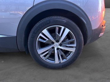 Peugeot 3008 130 cv allure camera de recul attelage virtual cockpit entretien peugeot garantie 12 mois occasion paris 17ème...