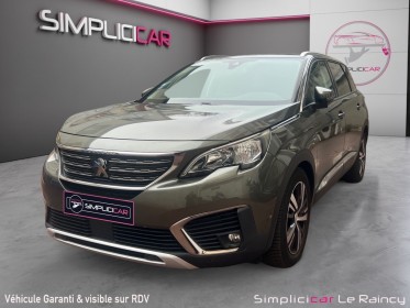 Peugeot 5008 puretech 130ch ss bvm6 allure 7 places kit de distribution et triangle changés très bon état garantie 12 mois...