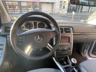 Mercedes classe b 180 cdi design / garantie 12 mois constructeur occasion paris 15ème (75) simplicicar simplicibike france