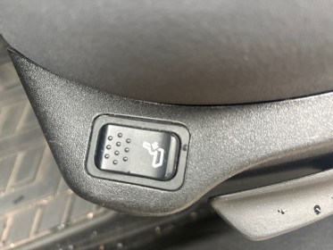 Fiat 500x my19 1.6 multijet 120 ch dct city cross occasion simplicicar lyon nord simplicicar simplicibike france