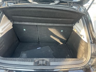 Renault clio v e-tech 140 - 21n business caméra recul, carplay, garantie 12 mois occasion simplicicar le raincy simplicicar...