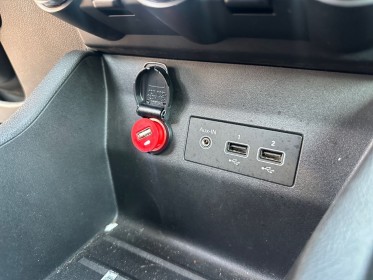 Renault clio v e-tech 140 - 21n business caméra recul, carplay, garantie 12 mois occasion simplicicar le raincy simplicicar...