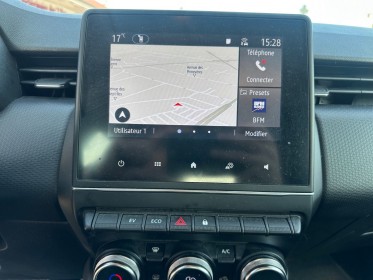 Renault clio v e-tech 140 - 21n business caméra recul, carplay, garantie 12 mois occasion simplicicar le raincy simplicicar...