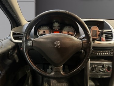 Peugeot 207 75 ch 1.4vti garantie 12 mois occasion montpellier (34) simplicicar simplicibike france