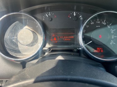 Peugeot 5008 business 1.6 hdi 112ch fap bvm6 business pack 7pl occasion avignon (84) simplicicar simplicibike france