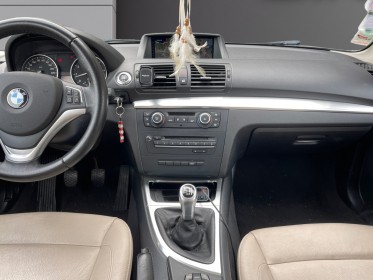Bmw serie 1 coupe e82 lci 120i 170 ch luxe gps to radar cuir régulateur garantie 12 mois occasion simplicicar genevois...