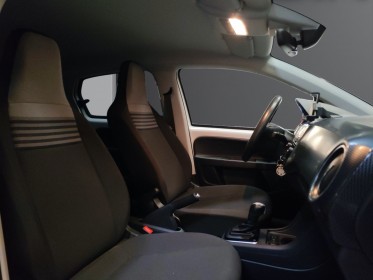 Volkswagen e-up! 2.0 83 electrique e-up sièges chauffants caméra de recul garantie 12 mois occasion simplicicar saint-jean...