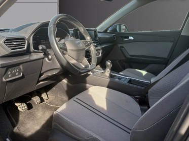 Seat leon sportstourer 2.0 tdi 115 bvm6 style / camÉra / radars arriÈres / car play / entretien/ garantie 12 mois occasion...