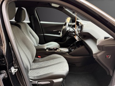 Peugeot 2008 1.2 hybrid 136 e dsc6 allure occasion paris 15ème (75) simplicicar simplicibike france