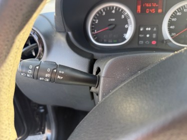 Dacia duster 1.5 dci 110 4x4 lauréate clim garantie 12 mois occasion simplicicar labarthe simplicicar simplicibike france