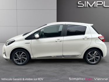 Toyota yaris hybride mc2 100h chic city nav rc18 garantie 12 mois occasion simplicicar vienne simplicicar simplicibike france