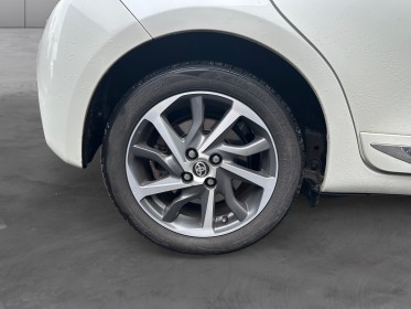 Toyota yaris hybride mc2 100h chic city nav rc18 garantie 12 mois occasion simplicicar vienne simplicicar simplicibike france