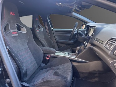 Renault megane iv berline tce 300 edc r.s. trophy  toutes les pièces pour remettre en 5 places fournis  préparation......