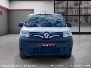 Renault kangoo express 1.5 dci 90 e6 extra r-link carte grise offerte clim gps utilitaire avec aménagement intérieur......