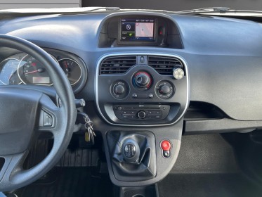 Renault kangoo express 1.5 dci 90 e6 extra r-link carte grise offerte clim gps utilitaire avec aménagement intérieur......
