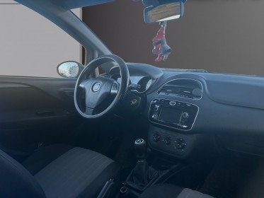 Fiat punto serie 8 vpc 1.2 69 ch easy bluetooth garantie 12 mois occasion simplicicar colmar simplicicar simplicibike france