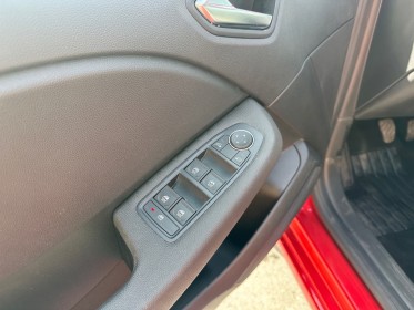 Renault clio v nouvelle evolution diesel 100ch - premiere main - faible km - occasion simplicicar compiegne simplicicar...