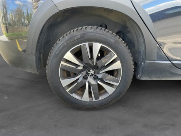 Peugeot 2008 1.2 puretech 82ch bvm5 allure occasion osny simplicicar simplicibike france