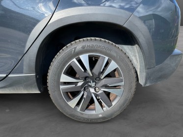 Peugeot 2008 1.2 puretech 82ch bvm5 allure occasion osny simplicicar simplicibike france
