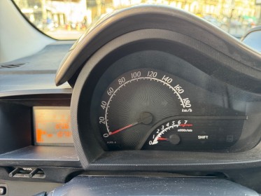 Toyota iq iq 68 vvt-i  entretien toyota controle technique ok  garantie 12 mois occasion paris 17ème (75)(porte maillot)...