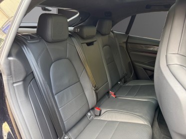 Porsche  macan  turbo ev 639 cv  carplay  pack sport chrono  roue directrice  bose  sièges chauffants-ventilés garantie...