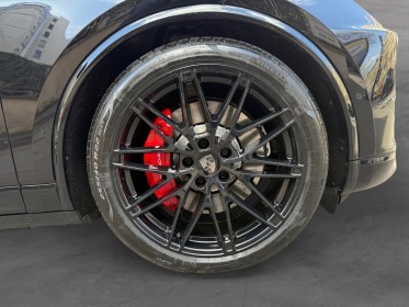 Porsche  macan  turbo ev 639 cv  carplay  pack sport chrono  roue directrice  bose  sièges chauffants-ventilés garantie...