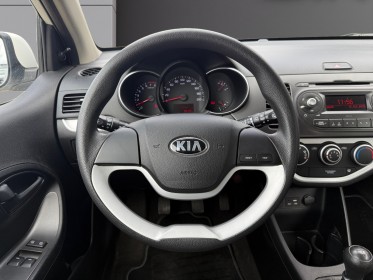 Kia picanto 1.0l 66 ch style climatisation vitres Électriques garantie 12 mois occasion simplicicar poitiers simplicicar...