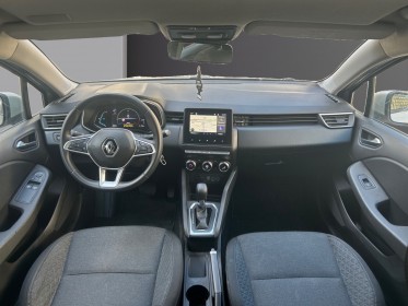 Renault clio v e-tech 140 - 21n business garantie 12 mois carplay caméra de recul aide à la conduite occasion paris 17ème...