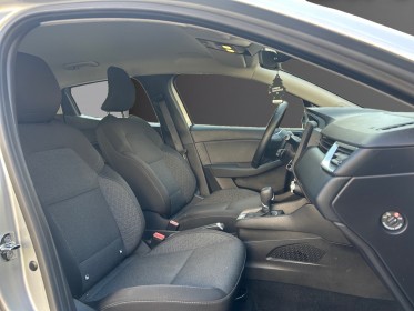 Renault clio v e-tech 140 - 21n business garantie 12 mois carplay caméra de recul aide à la conduite occasion paris 17ème...