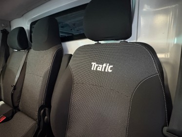 Renault trafic fourgon gn l2h1 3000 kg blue dci 170 edc grand confort occasion  simplicicar aix les bains simplicicar...